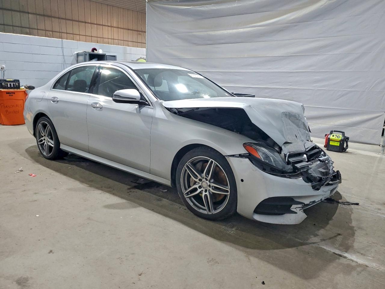 2017 MERCEDES-BENZ E 300 4MATIC photo 4