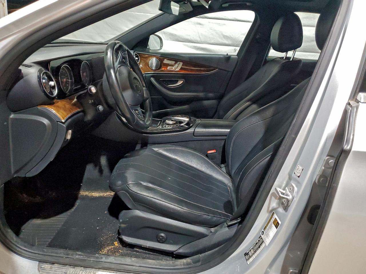 2017 MERCEDES-BENZ E 300 4MATIC photo 7