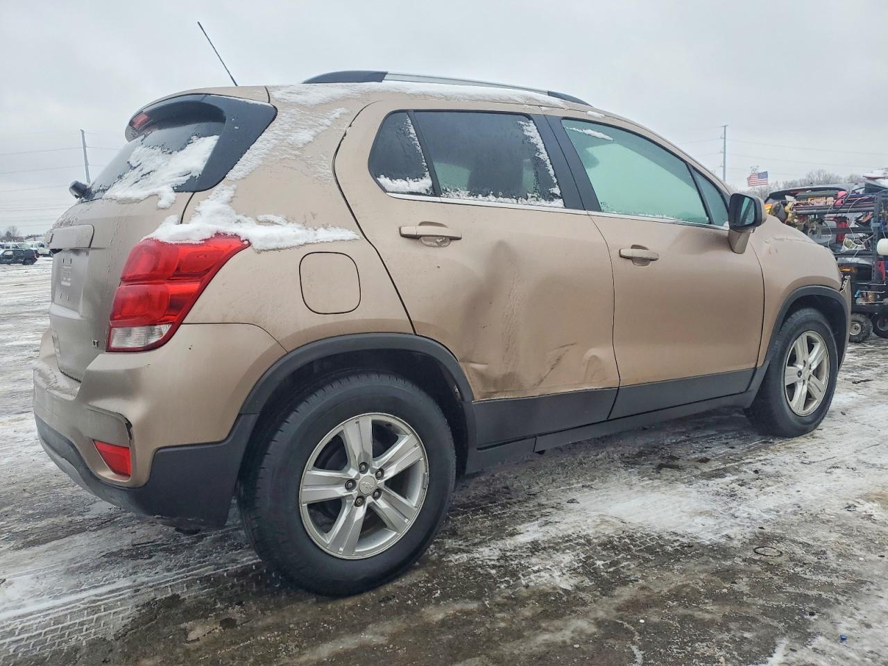 2018 CHEVROLET TRAX 1LT photo 3
