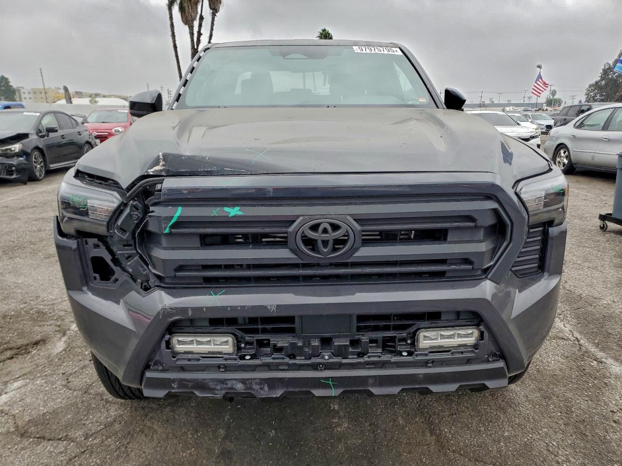 2025 TOYOTA TACOMA DOUBLE CAB photo 5
