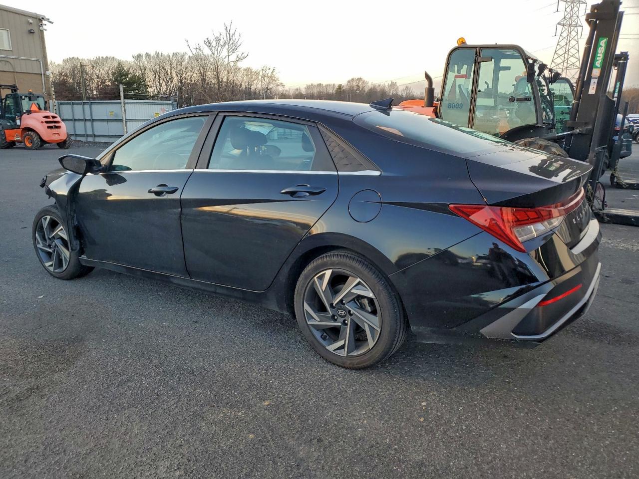 2024 HYUNDAI ELANTRA LIMITED photo 2