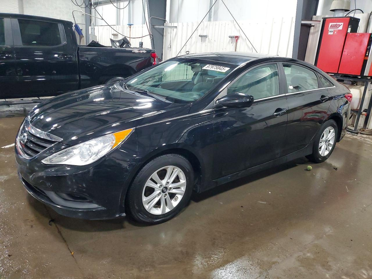 2014 HYUNDAI SONATA
