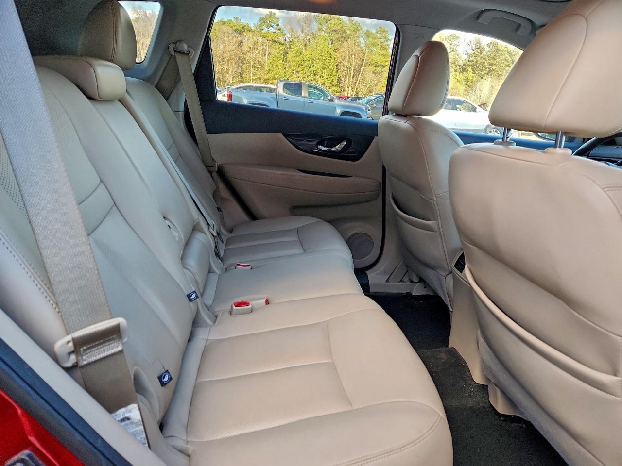 2019 NISSAN ROGUE SL photo 11