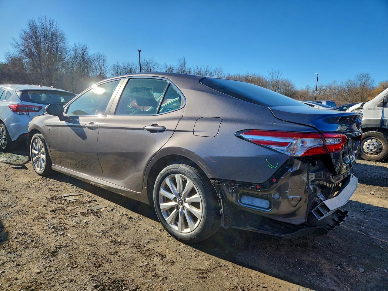 2018 TOYOTA CAMRY L photo 2