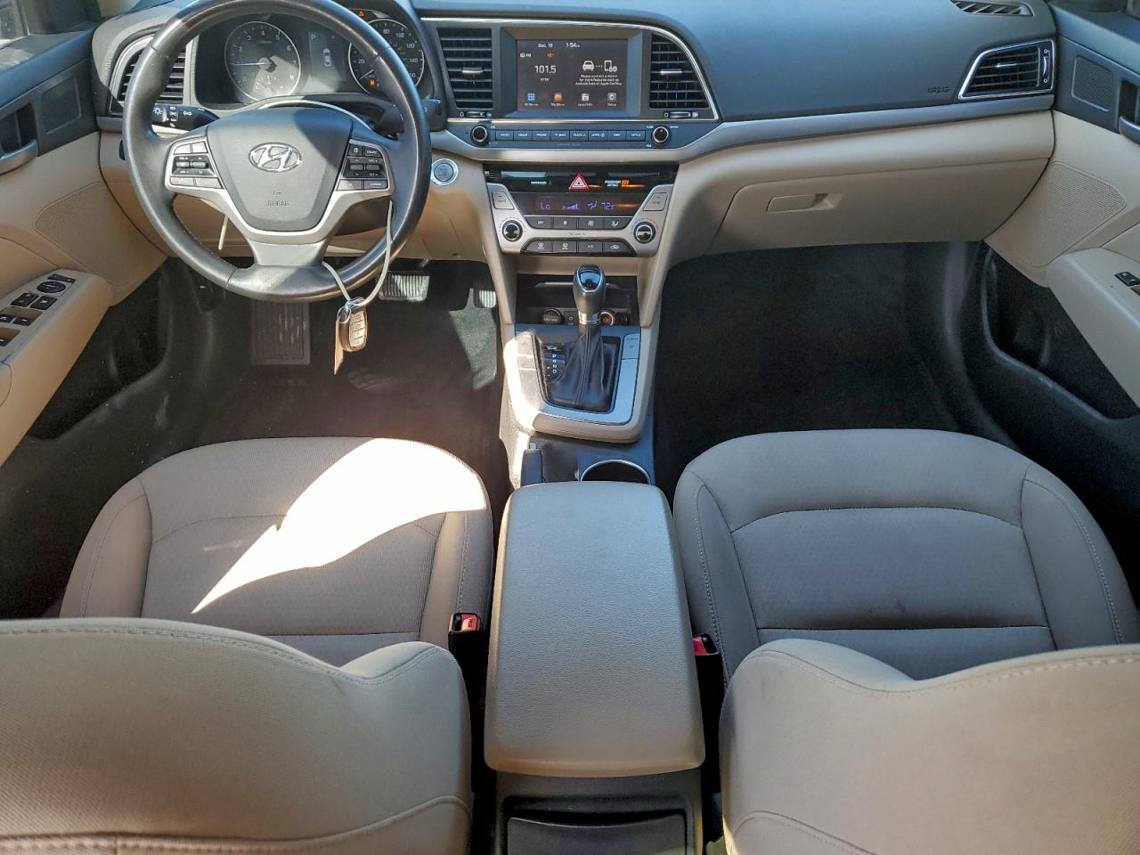 2018 HYUNDAI ELANTRA SEL photo 8