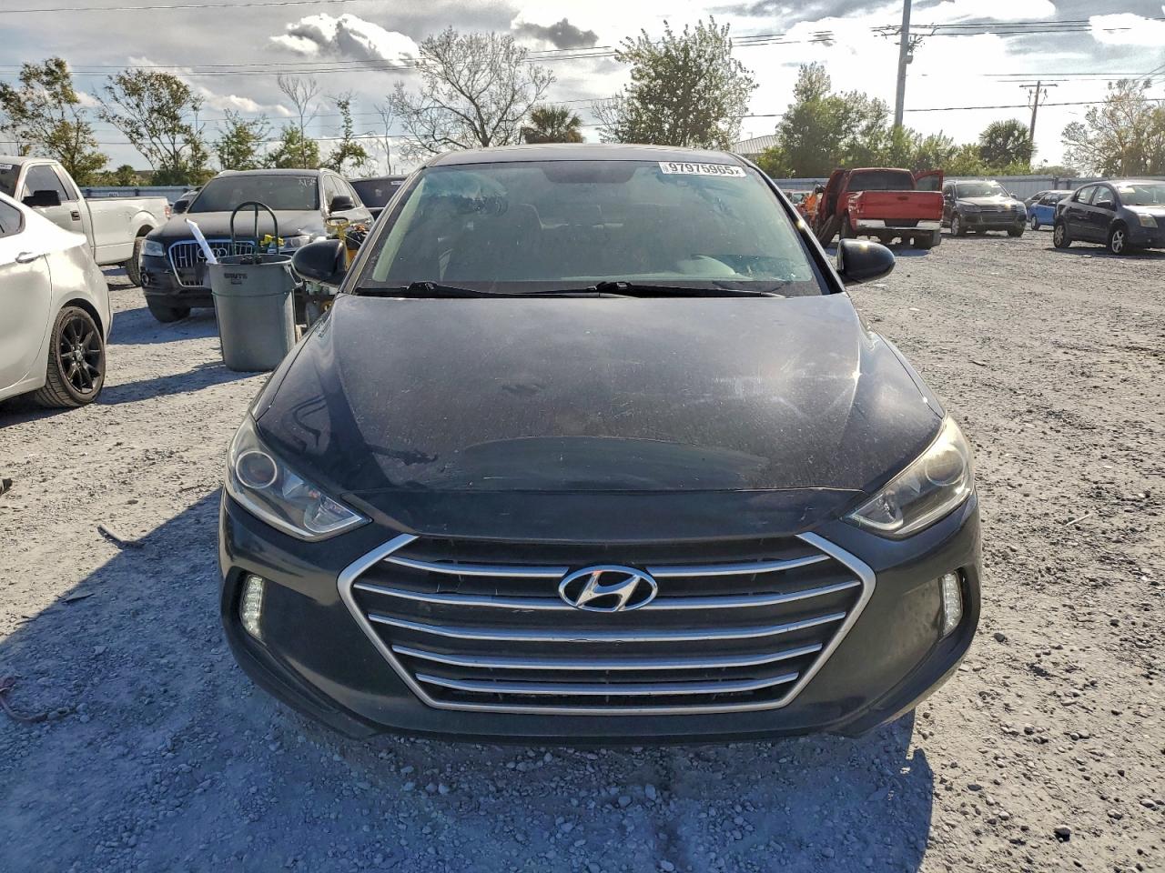 2018 HYUNDAI ELANTRA SEL photo 5