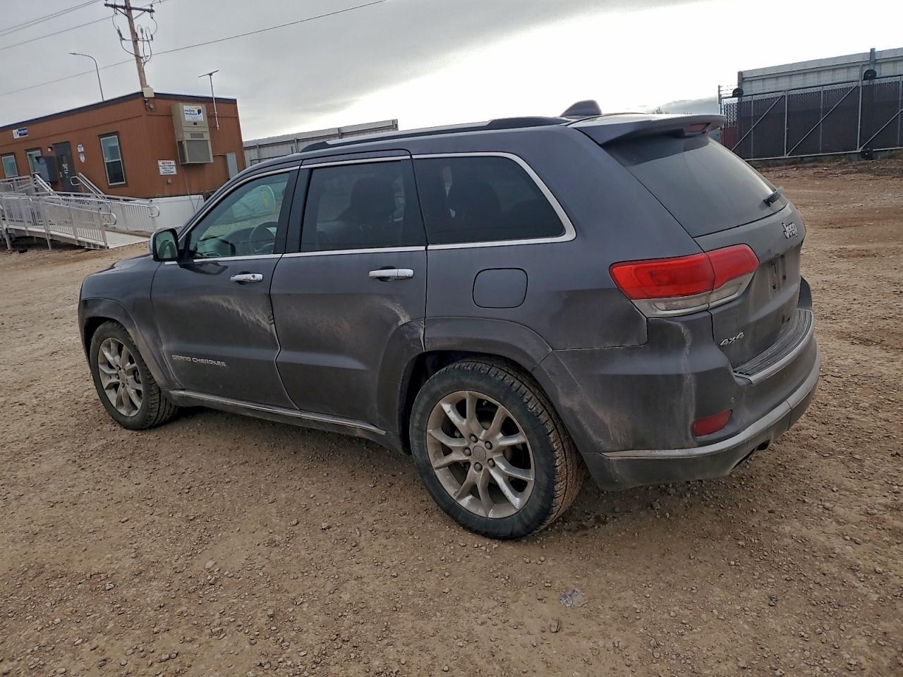 2014 JEEP GRAND CHEROKEE SUMMIT photo 2