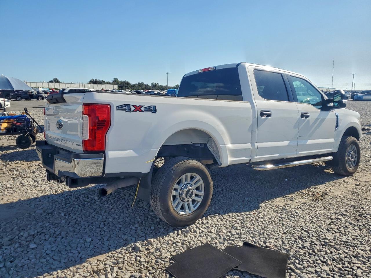 2017 FORD F250 SUPER DUTY photo 3