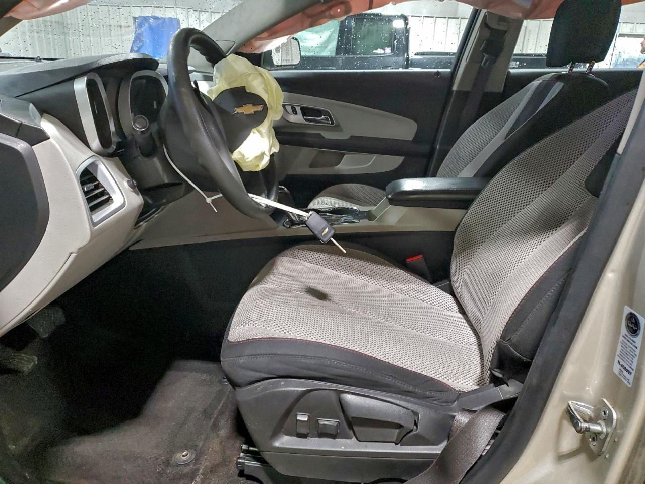 2016 CHEVROLET EQUINOX LS photo 7