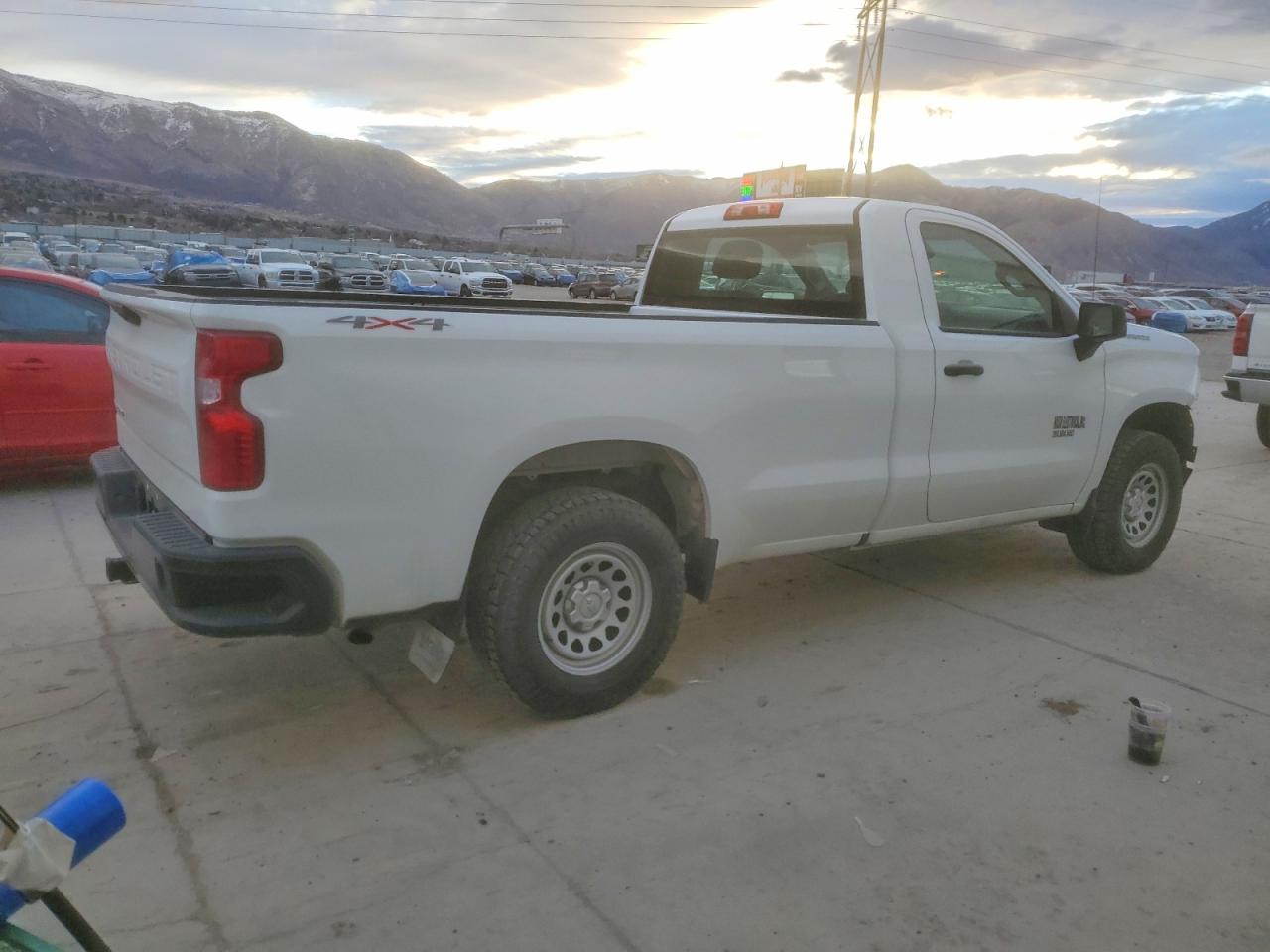 2023 CHEVROLET SILVERADO K1500 photo 3