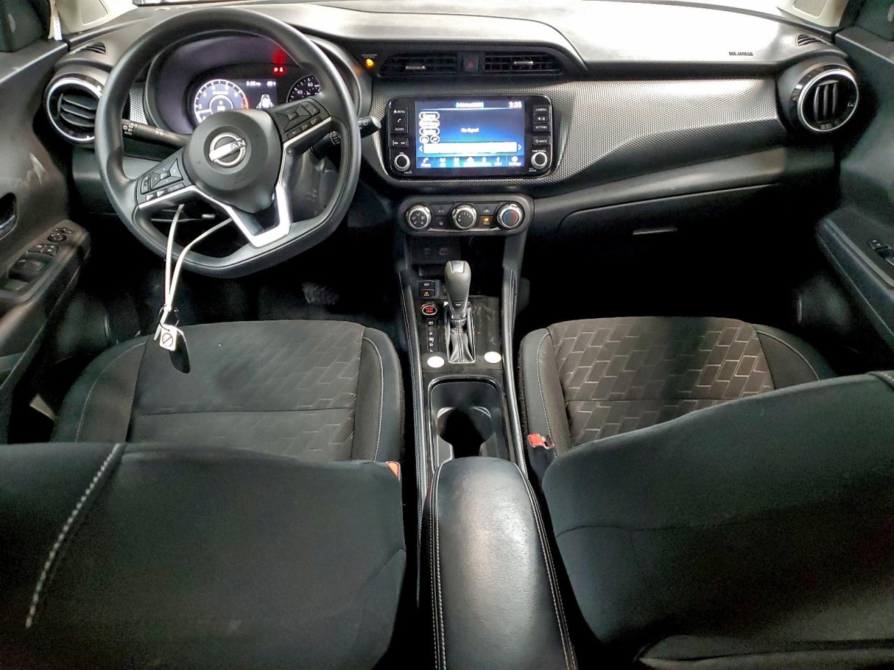 2023 NISSAN KICKS SV photo 8