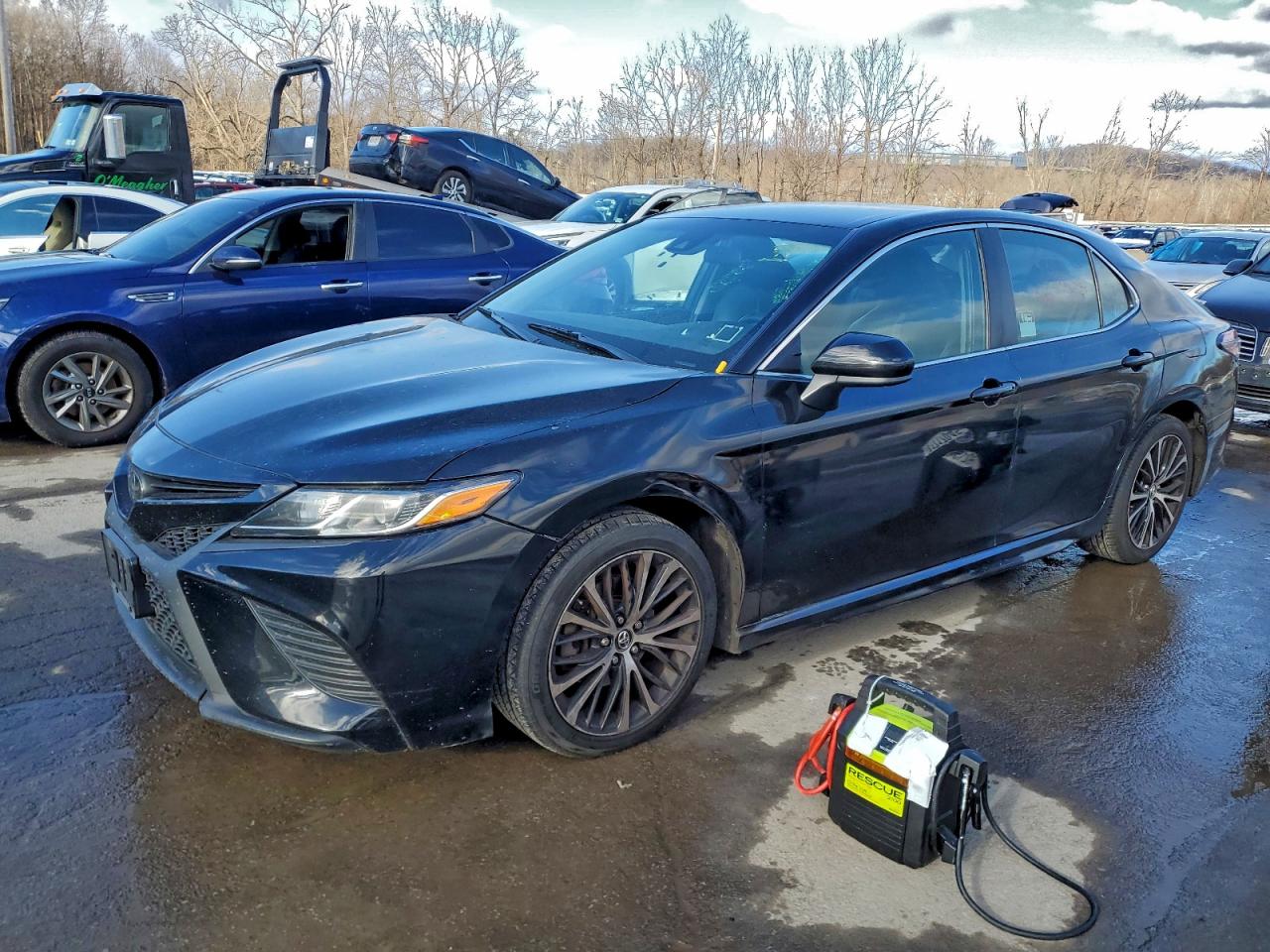 2018 TOYOTA CAMRY