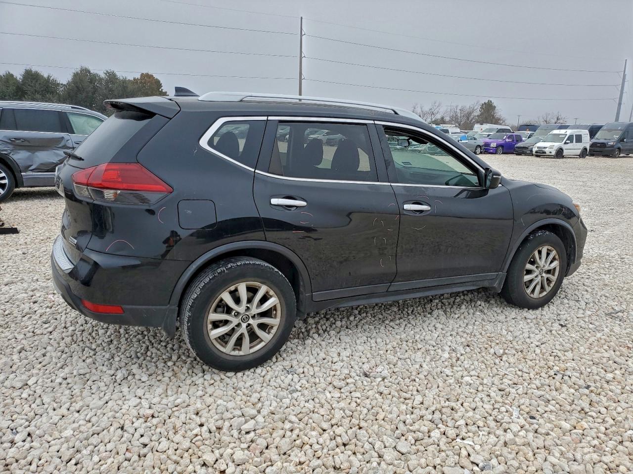 2019 NISSAN ROGUE S photo 3
