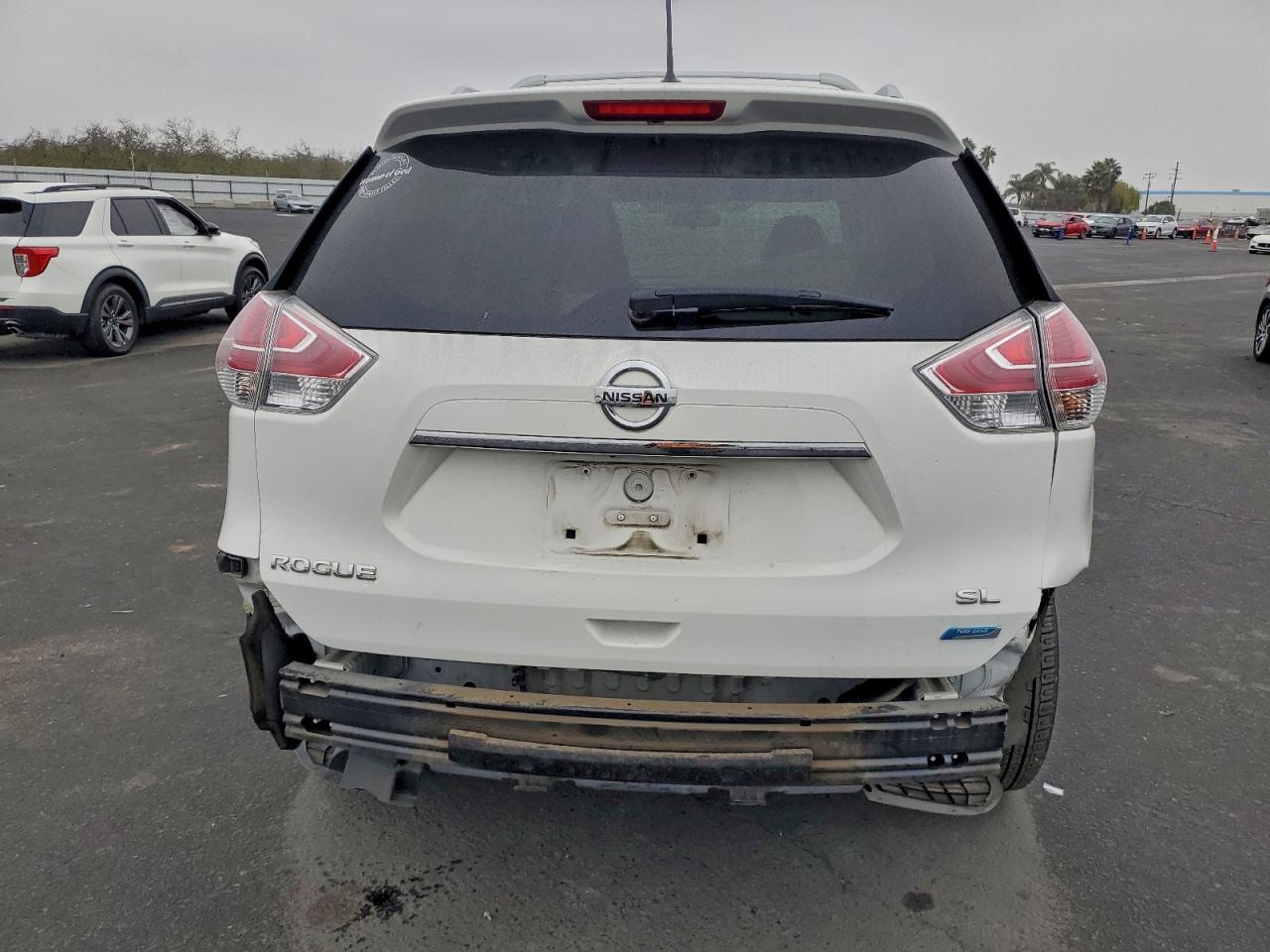 2014 NISSAN ROGUE S photo 11