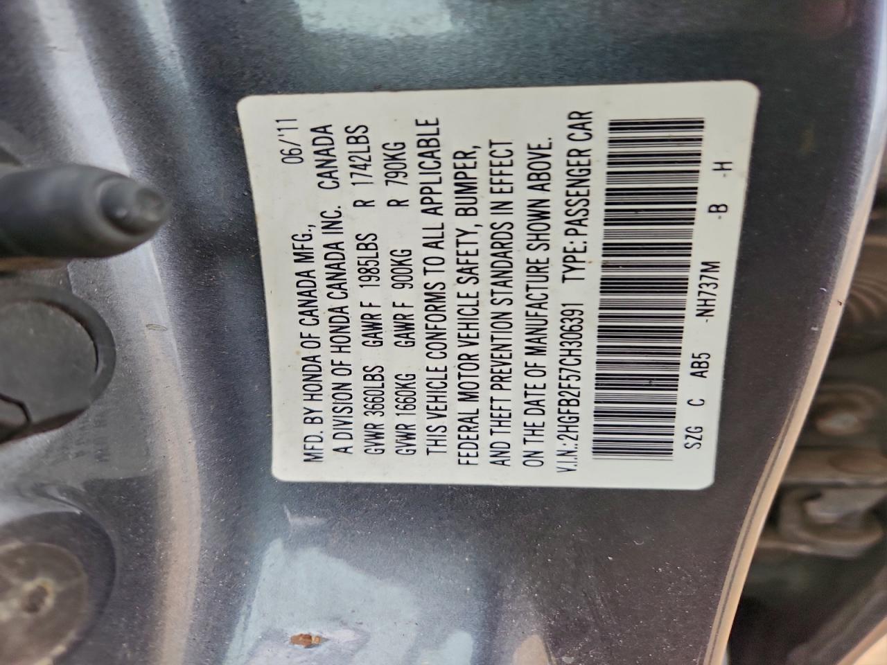 2012 HONDA CIVIC LX photo 25