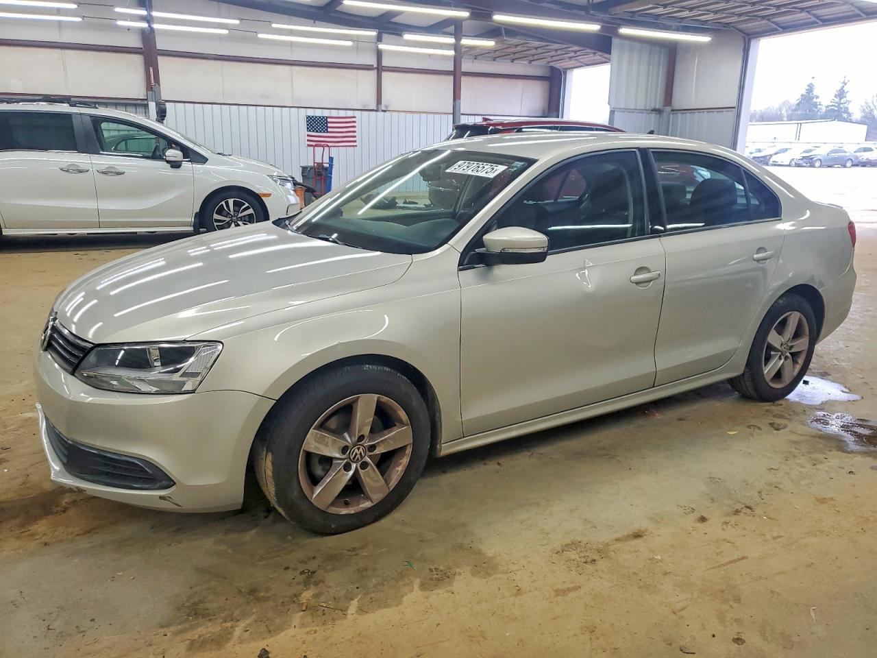 2012 VOLKSWAGEN JETTA