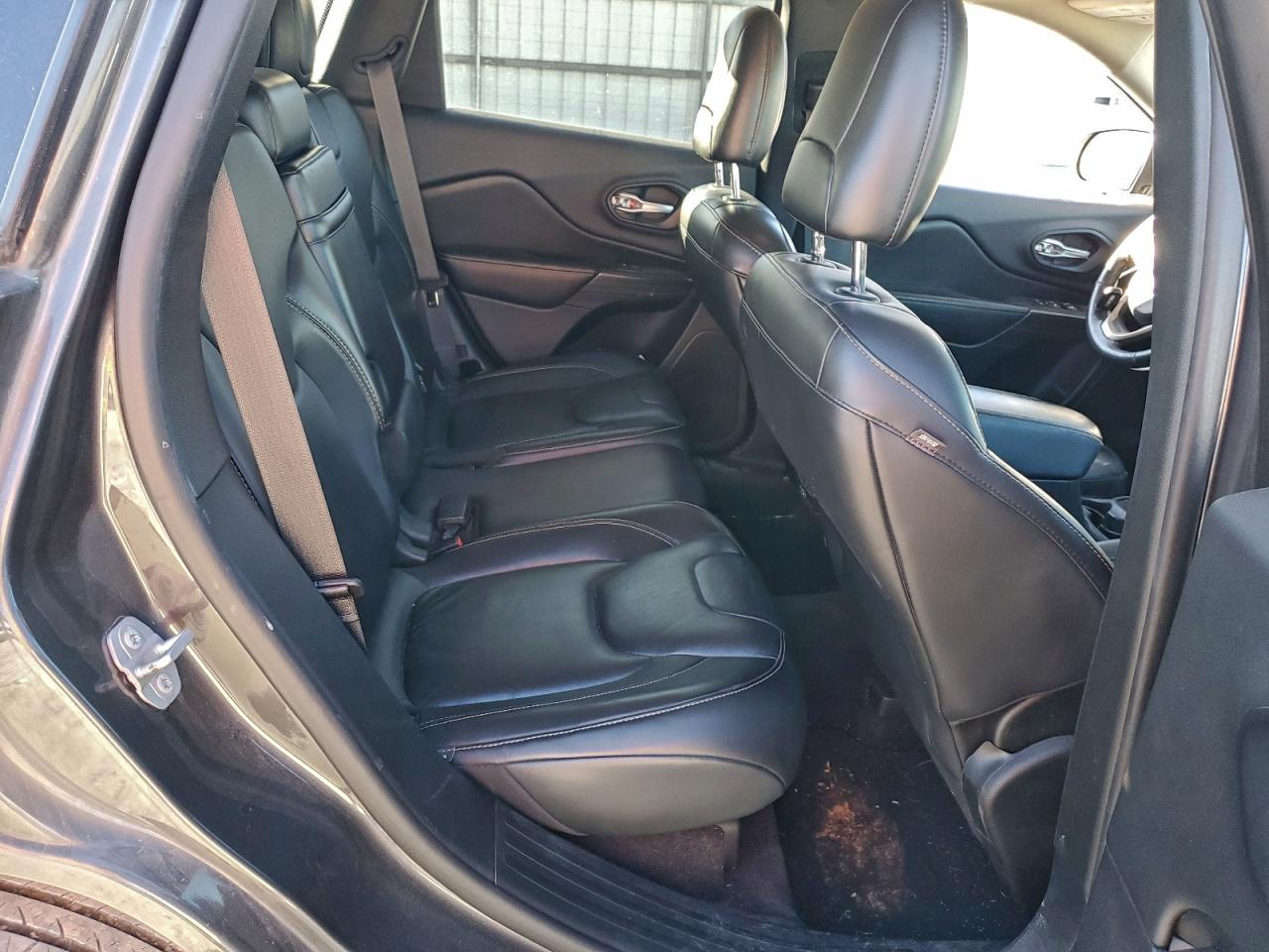 2016 JEEP CHEROKEE LIMITED photo 21