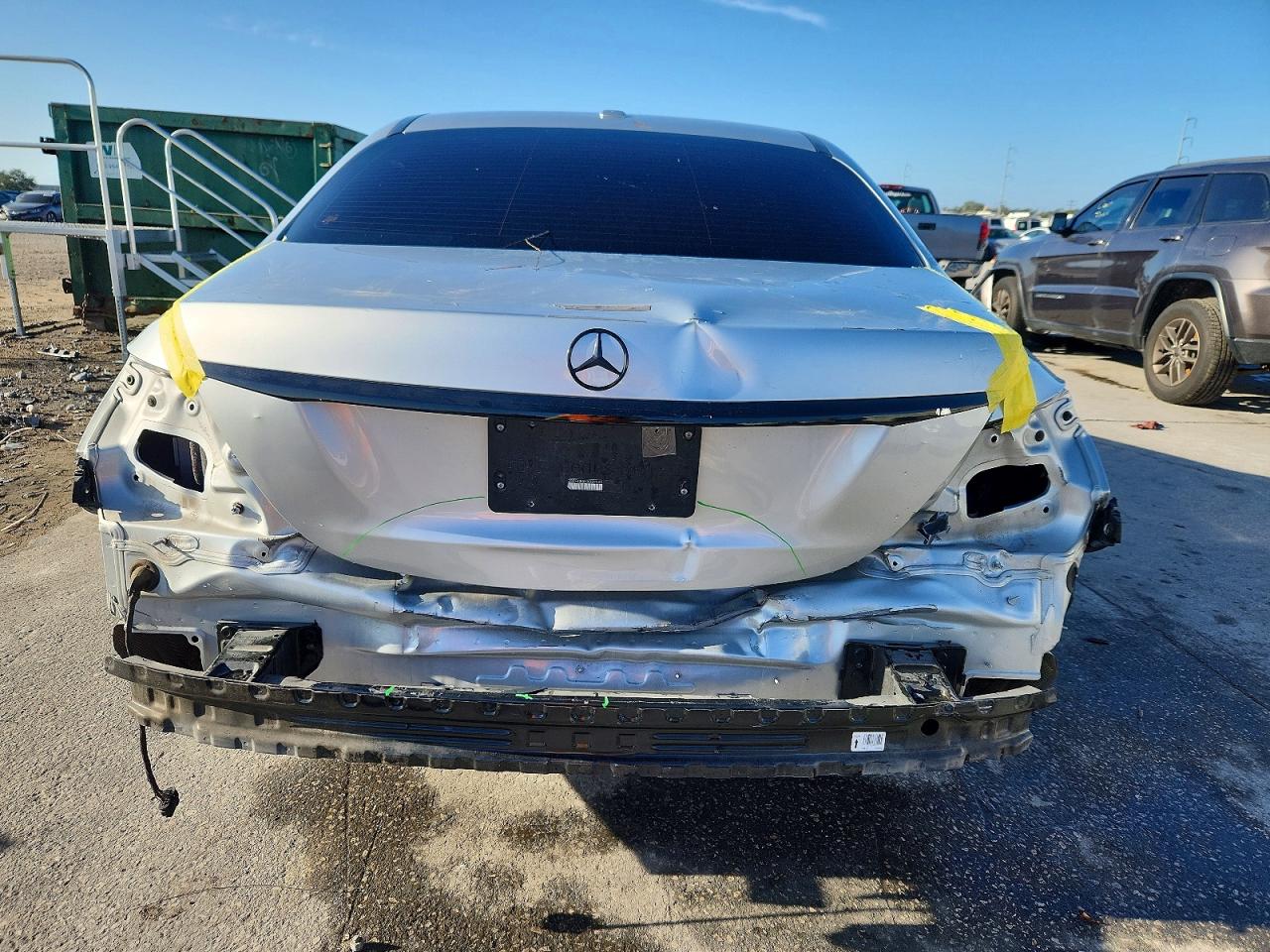 2017 MERCEDES-BENZ E 300 photo 6