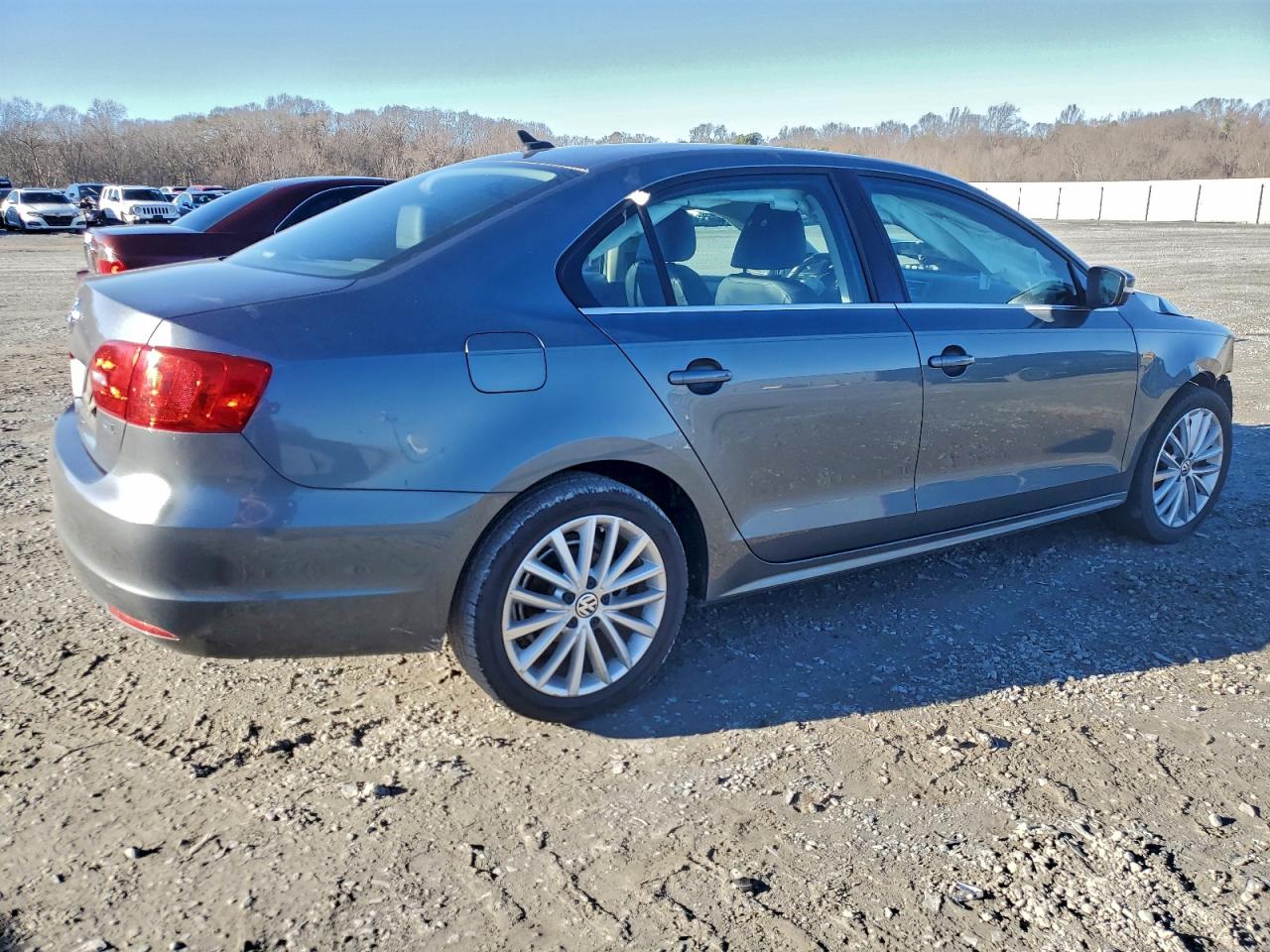 2014 VOLKSWAGEN JETTA SEL photo 3