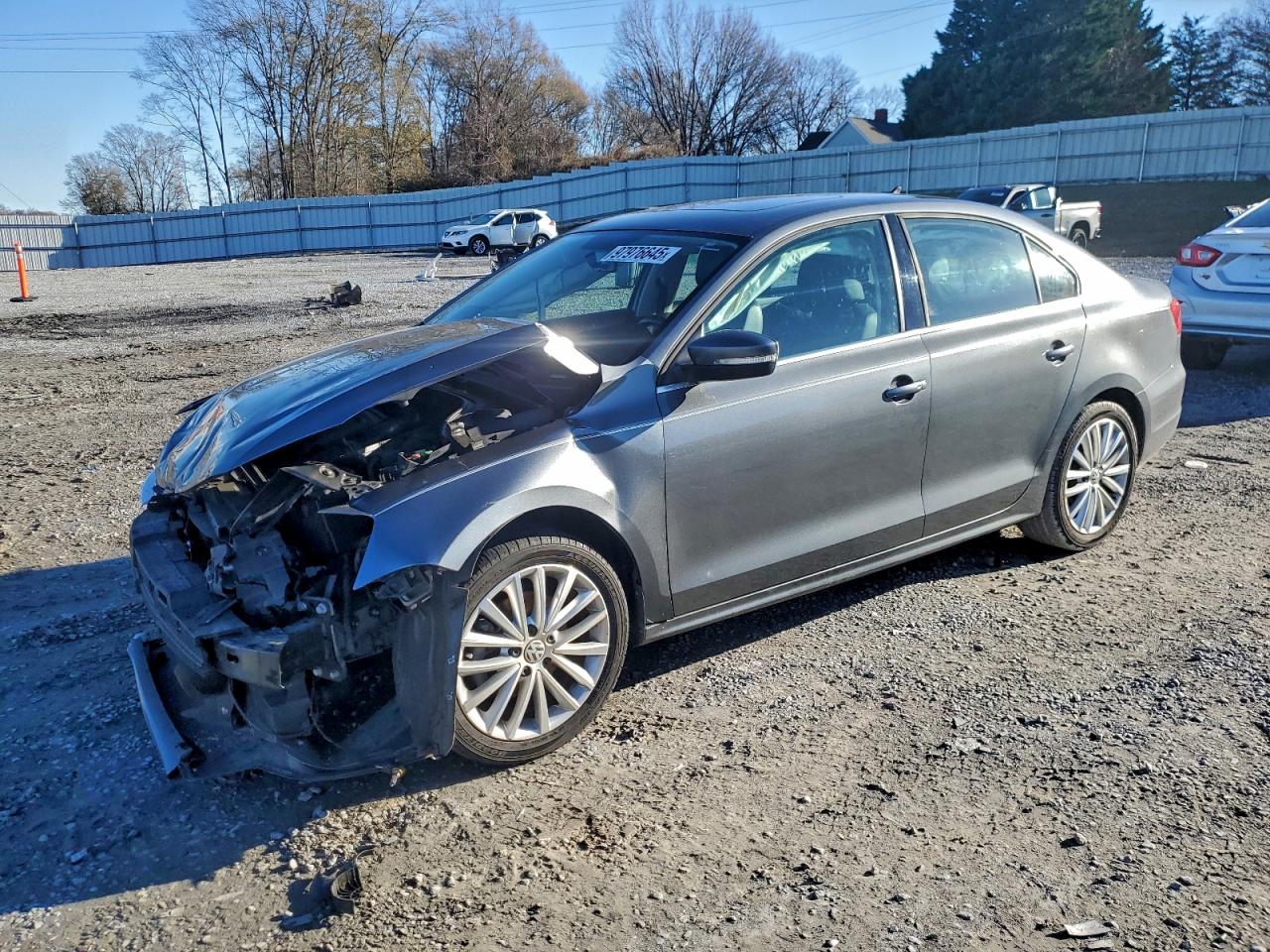 2014 VOLKSWAGEN JETTA