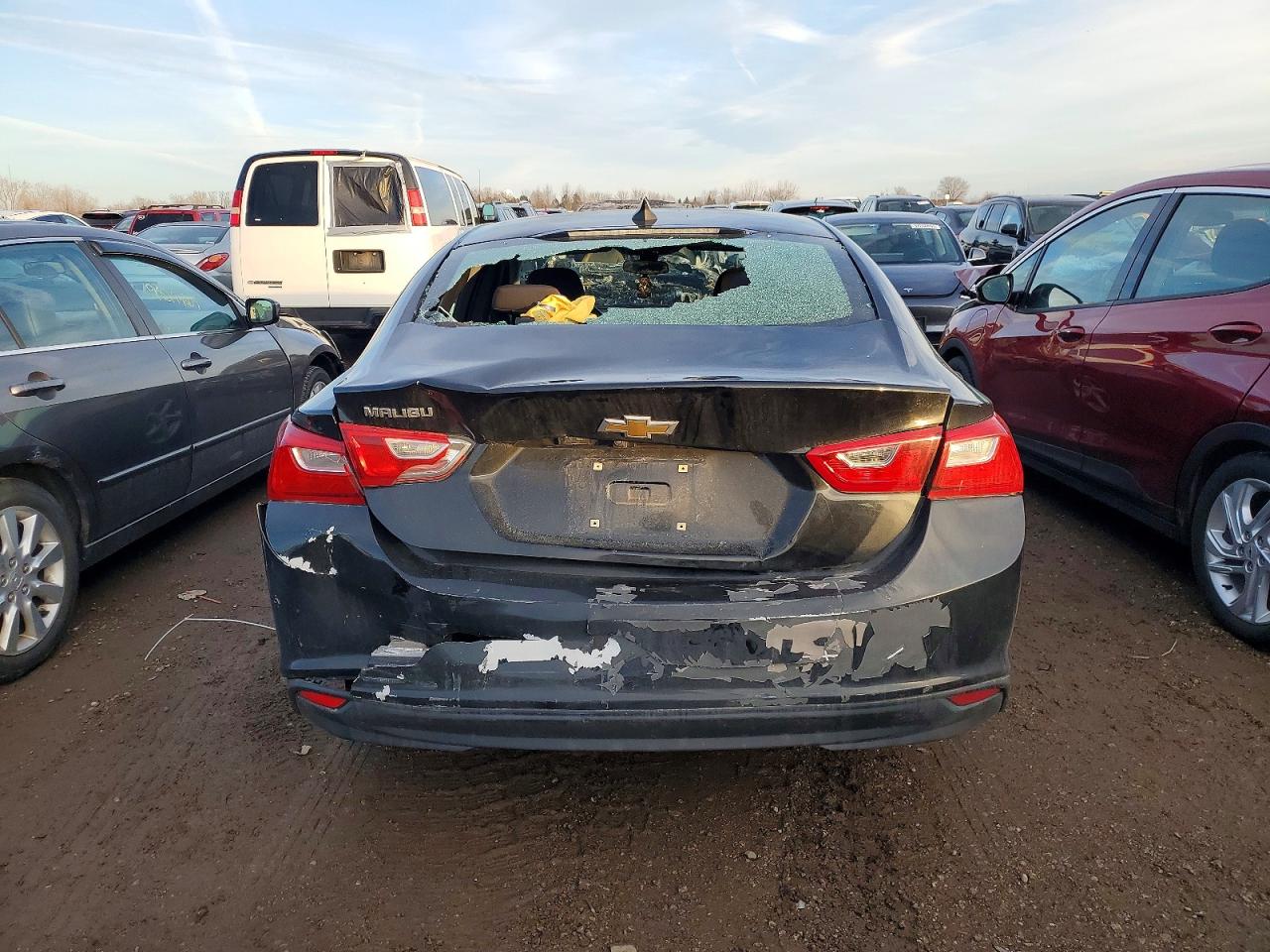 2017 CHEVROLET MALIBU LS photo 6
