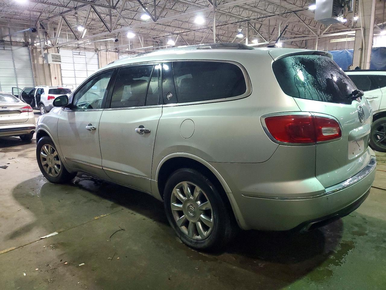 2014 BUICK ENCLAVE photo 2