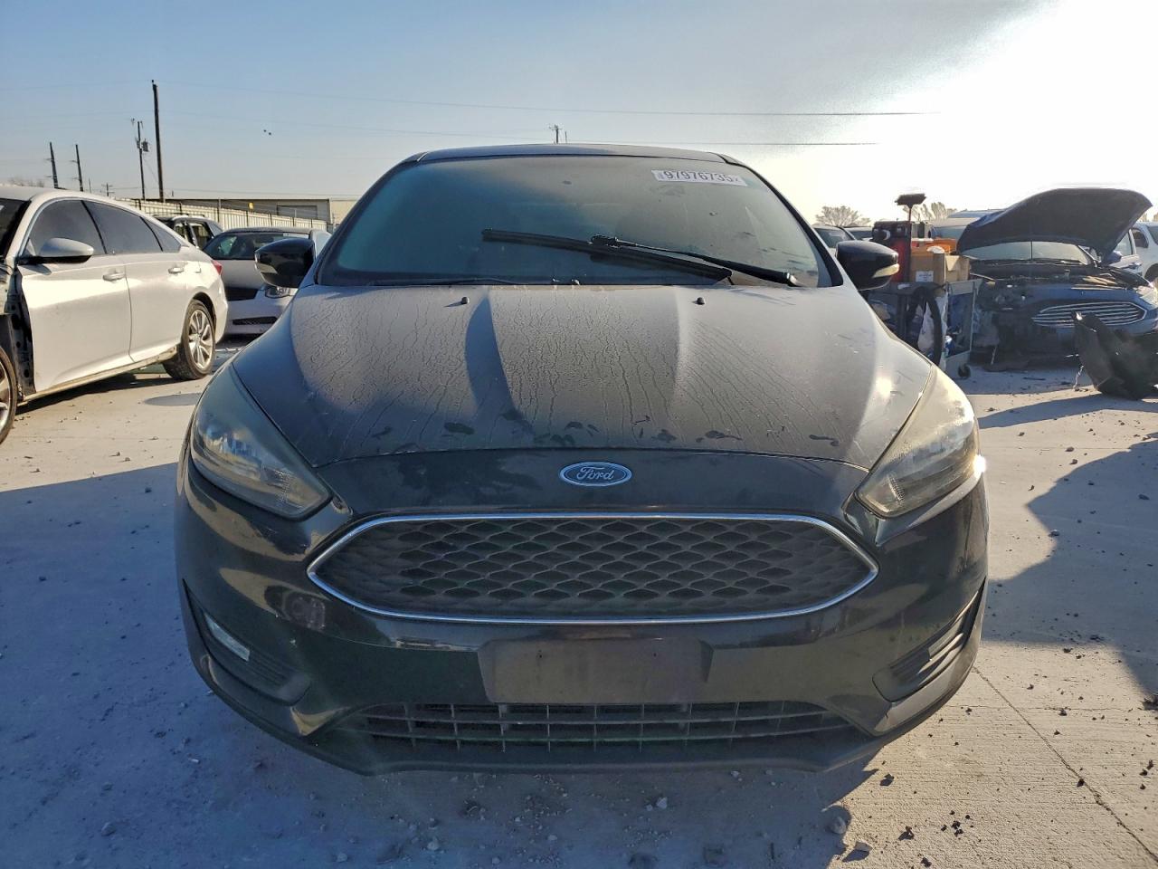 2017 FORD FOCUS SEL photo 5