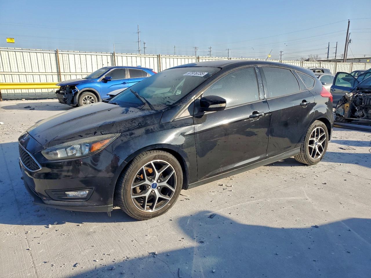 2017 FORD FOCUS