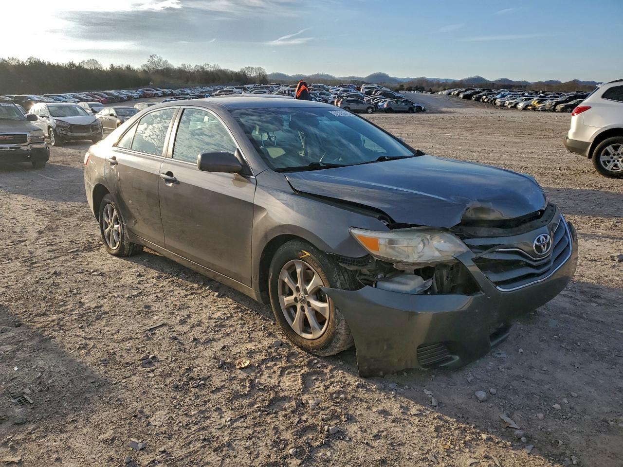 2011 TOYOTA CAMRY BASE photo 4