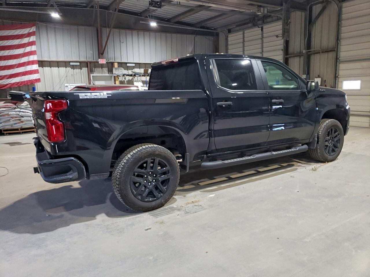 2025 CHEVROLET SILVERADO K1500 TRAIL BOSS CUSTOM photo 3