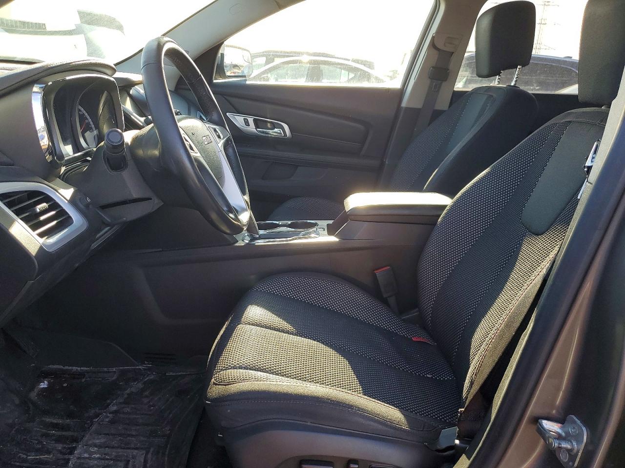 2012 GMC TERRAIN SLE photo 7