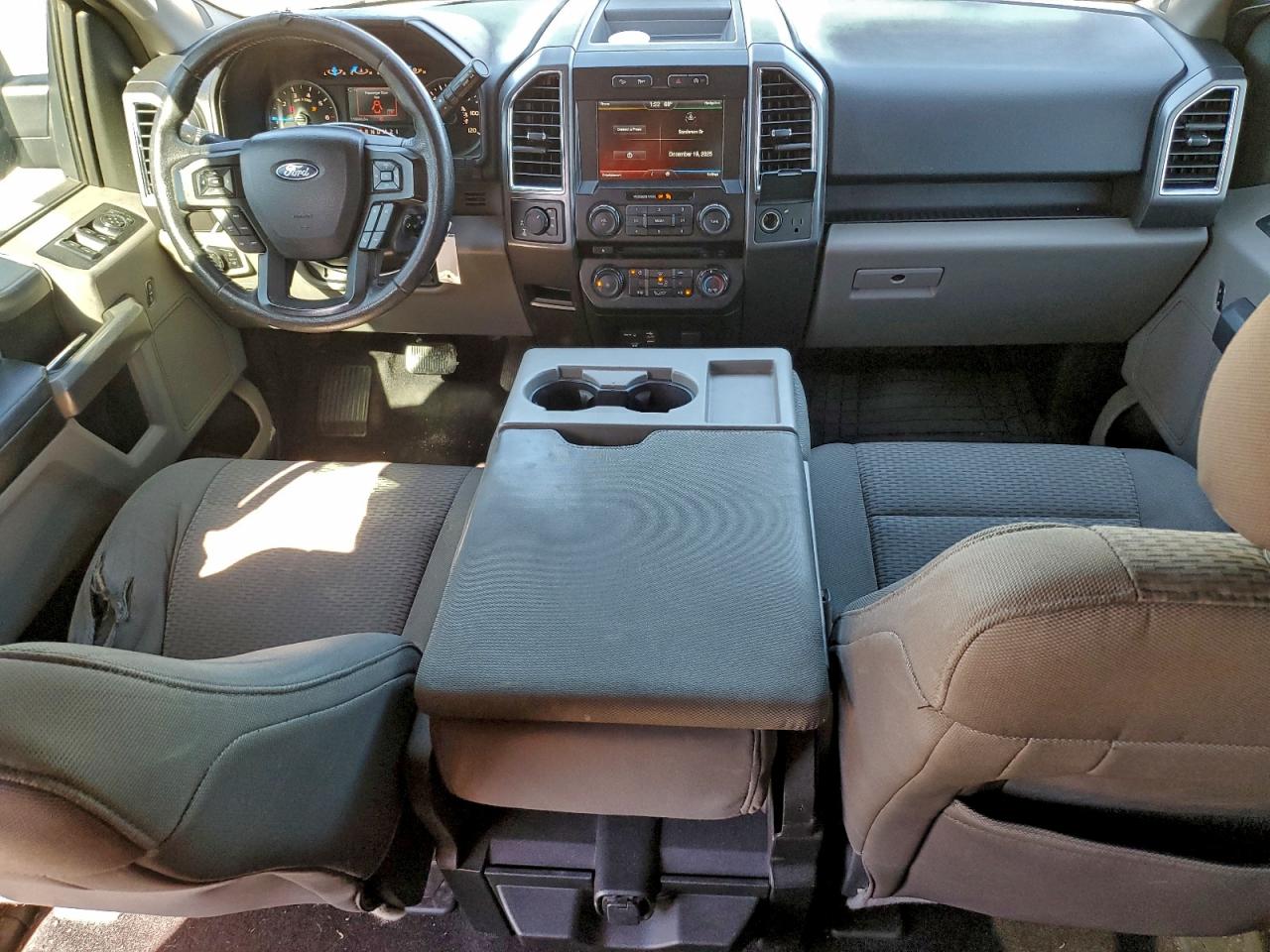 2015 FORD F150 SUPERCREW photo 8