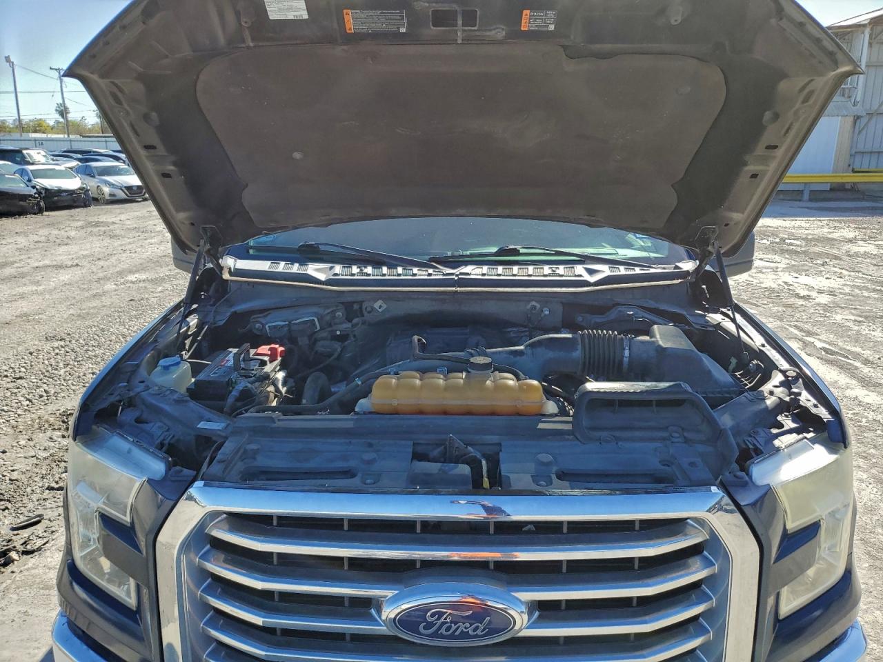 2015 FORD F150 SUPERCREW photo 11