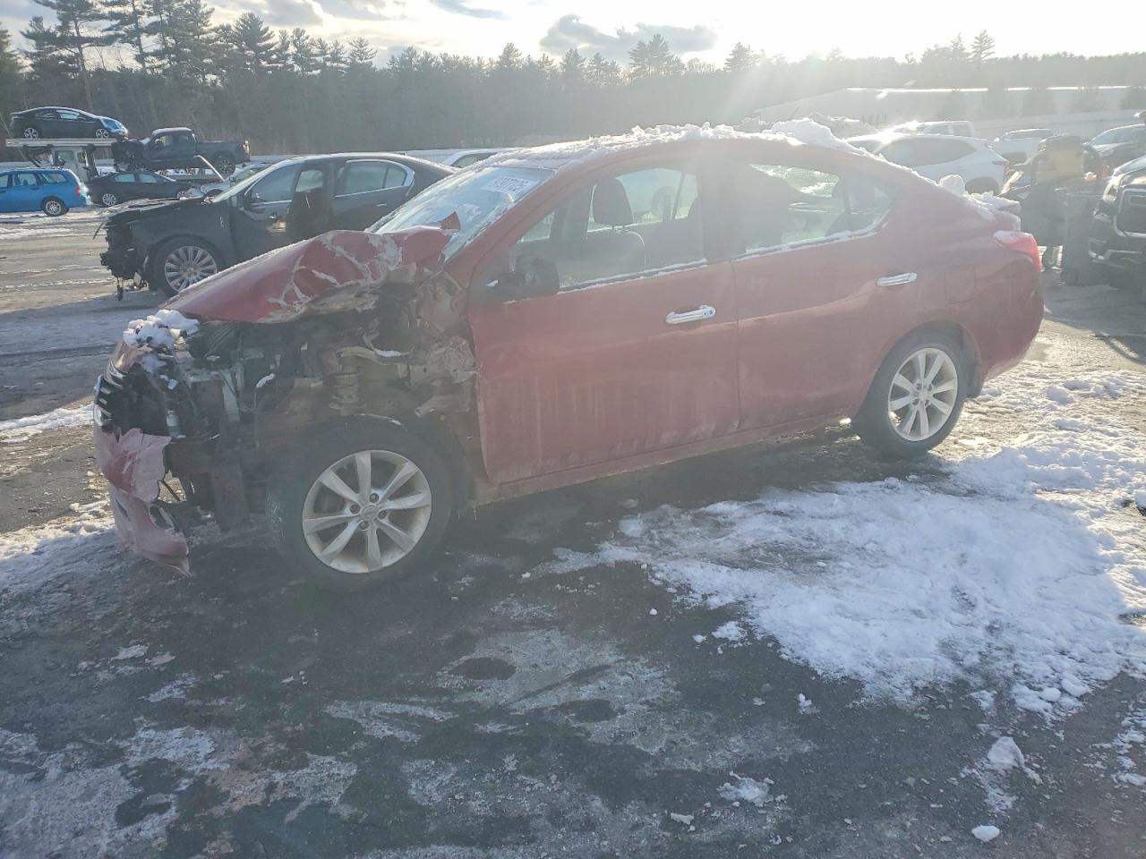 2014 NISSAN VERSA