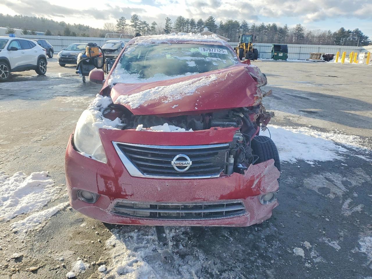 2014 NISSAN VERSA S photo 5