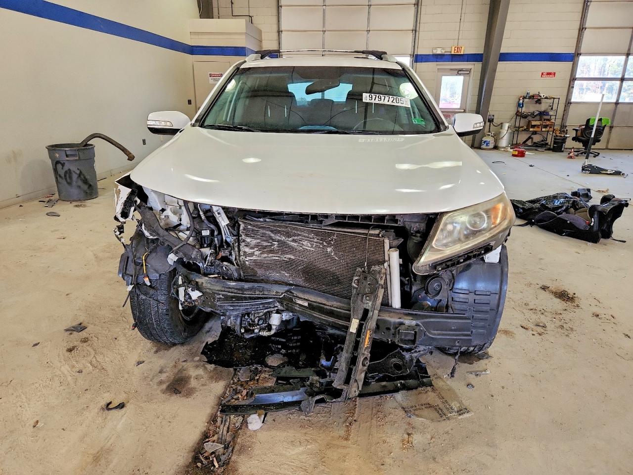 2014 KIA SORENTO LX photo 5