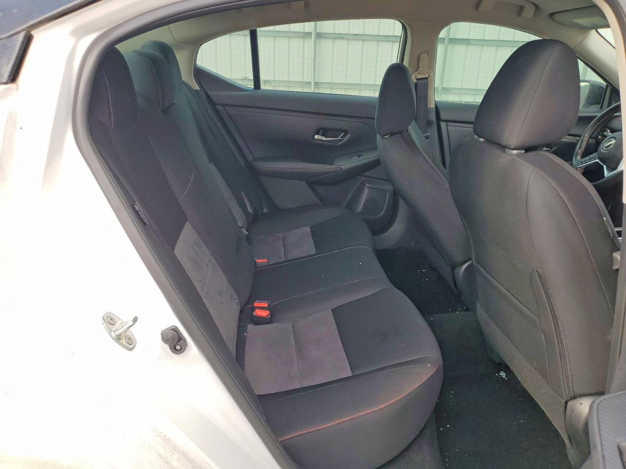 2024 NISSAN SENTRA SR photo 10