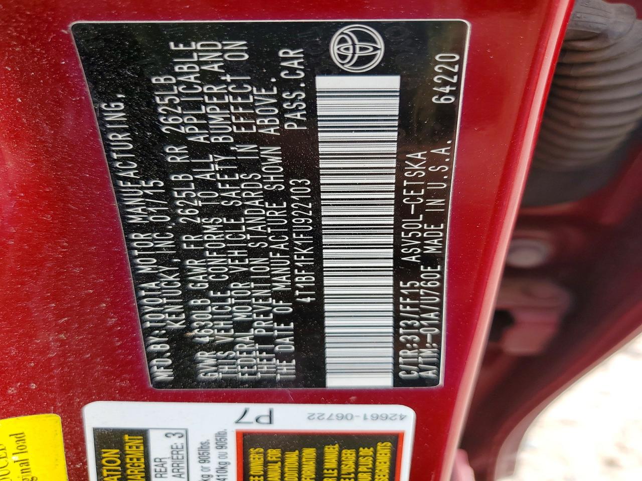 2015 TOYOTA CAMRY LE photo 12