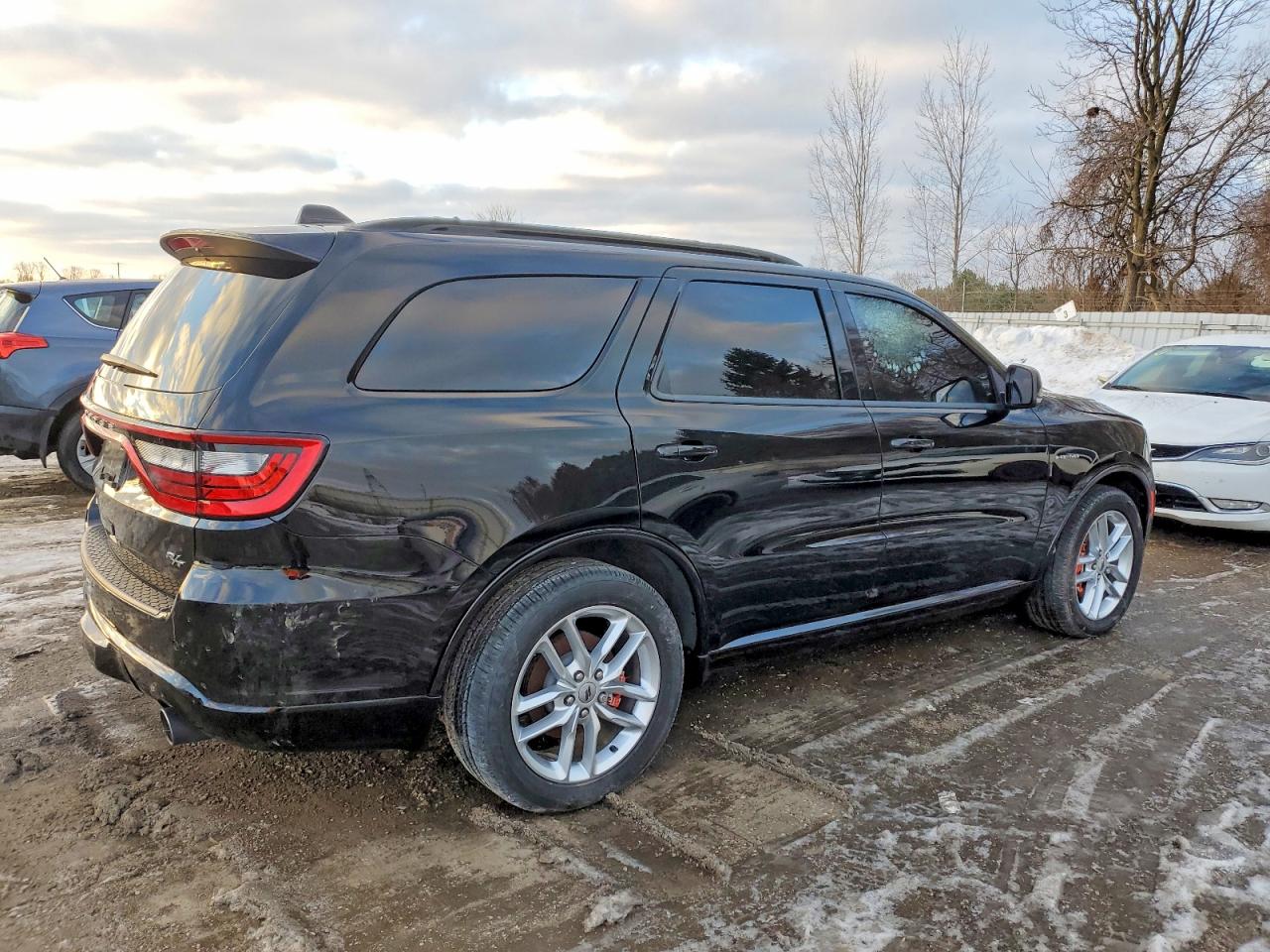 2023 DODGE DURANGO R/T photo 3