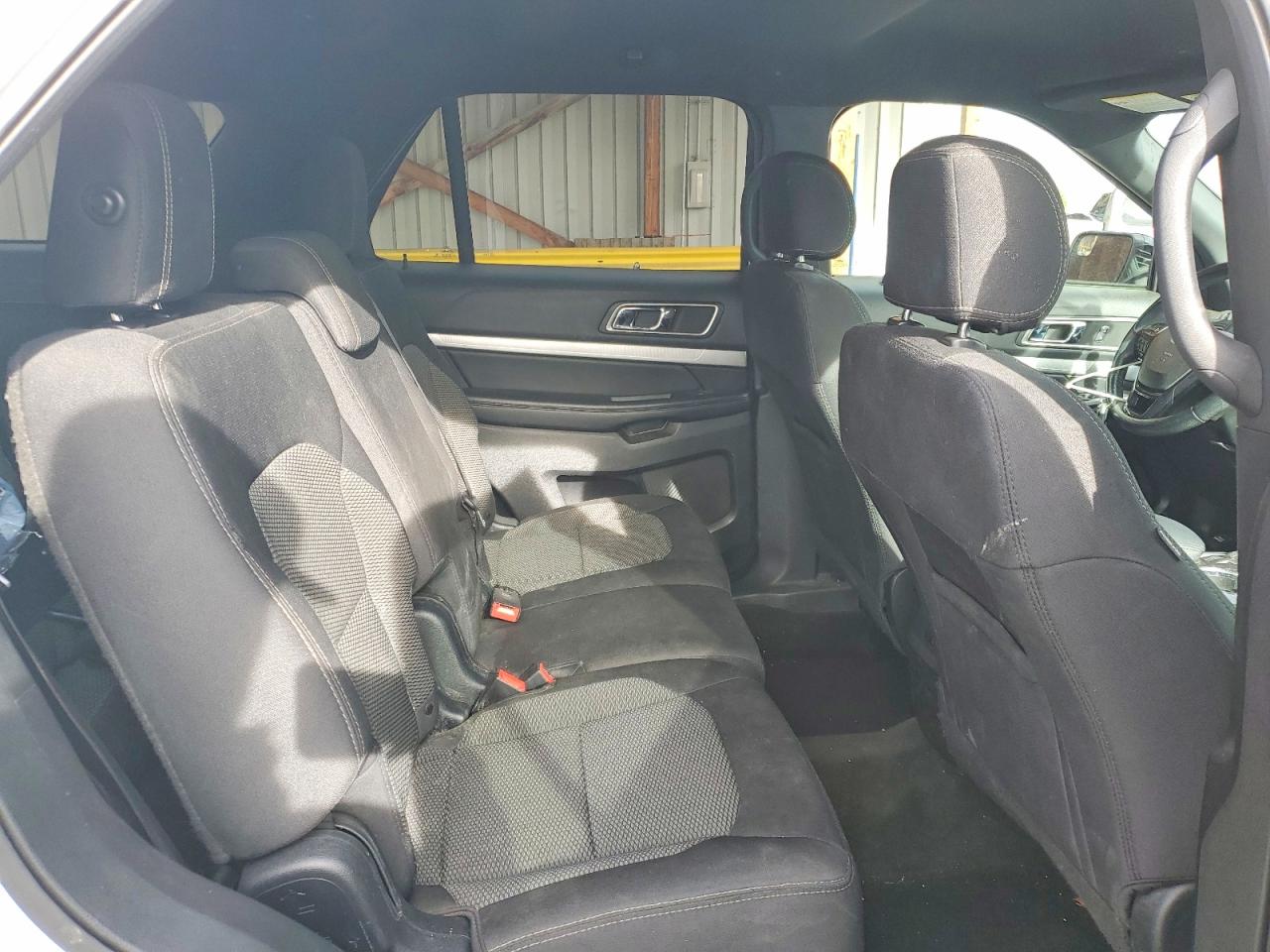 2017 FORD EXPLORER XLT photo 11
