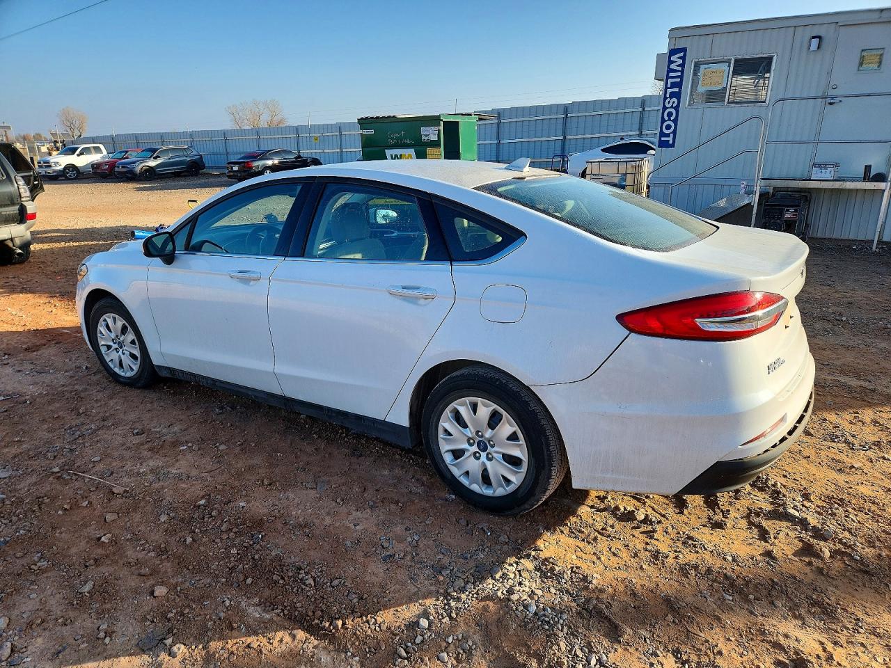 2020 FORD FUSION S photo 2