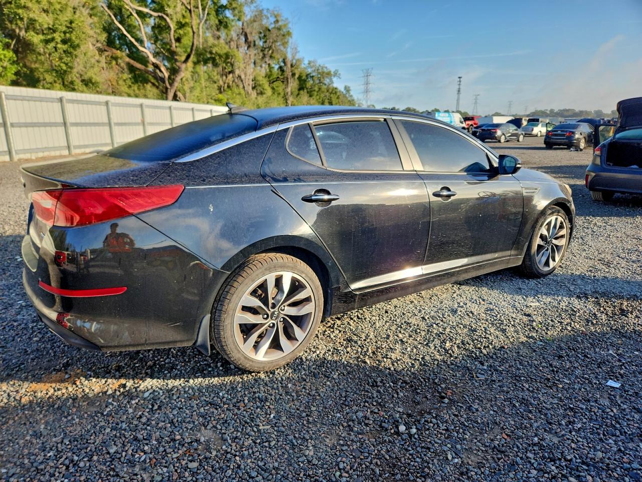 2014 KIA OPTIMA SX photo 3
