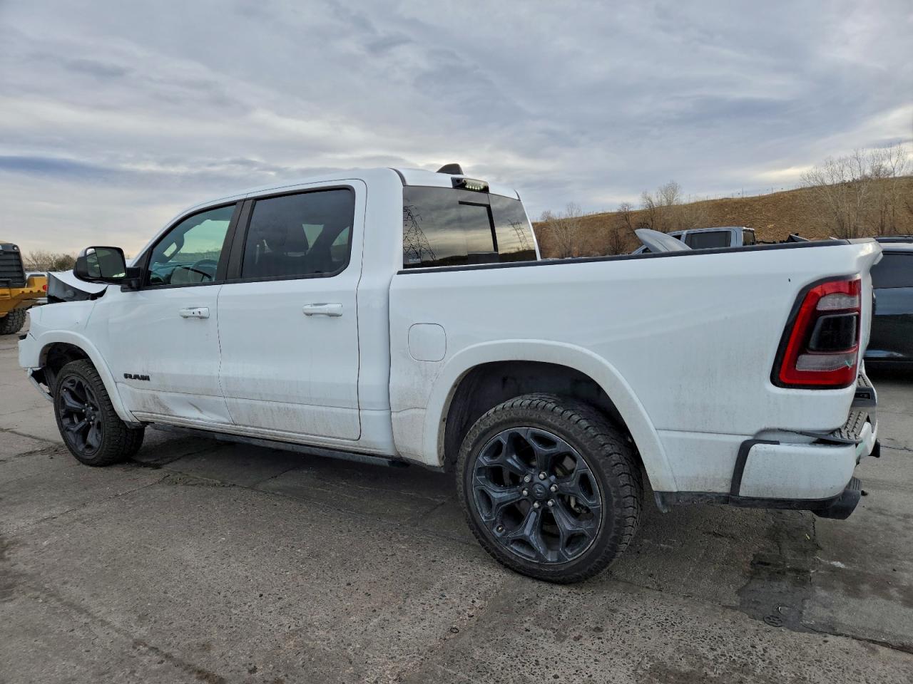2021 RAM 1500 LIMITED photo 2