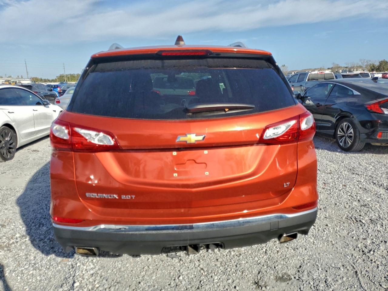 2020 CHEVROLET EQUINOX LT photo 6