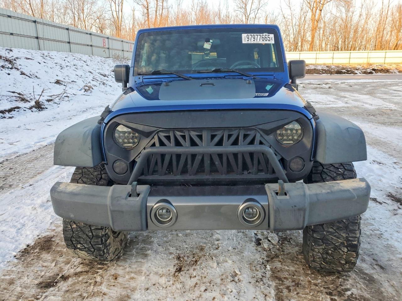 2010 JEEP WRANGLER UNLIMITED SPORT photo 5
