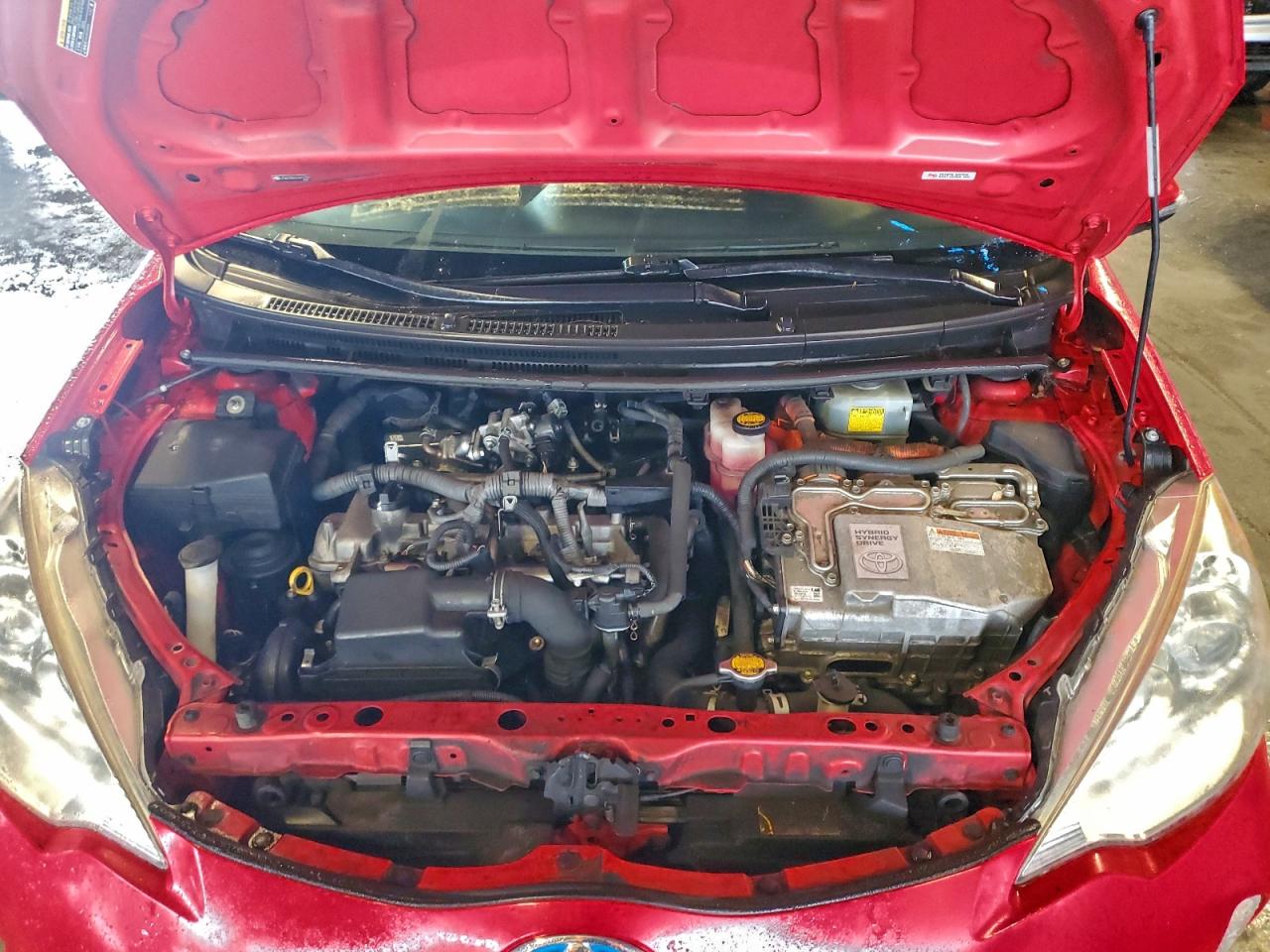 2012 TOYOTA PRIUS C photo 11