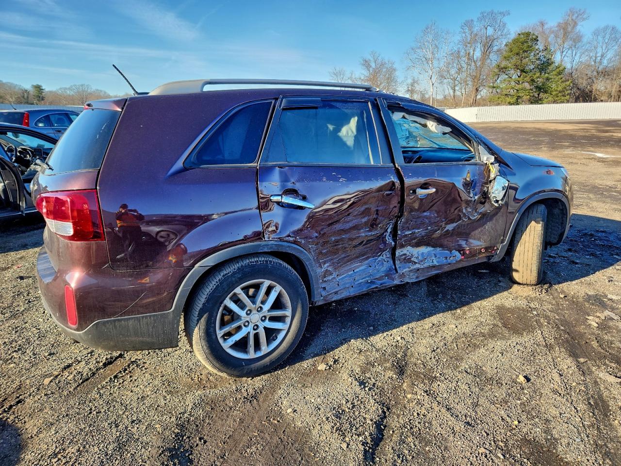 2015 KIA SORENTO LX photo 3