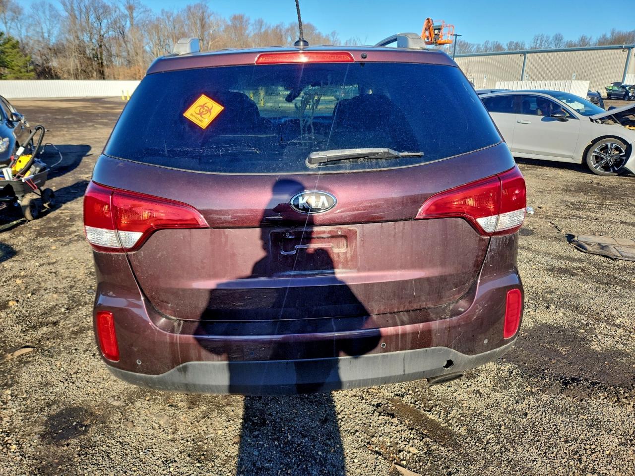 2015 KIA SORENTO LX photo 6