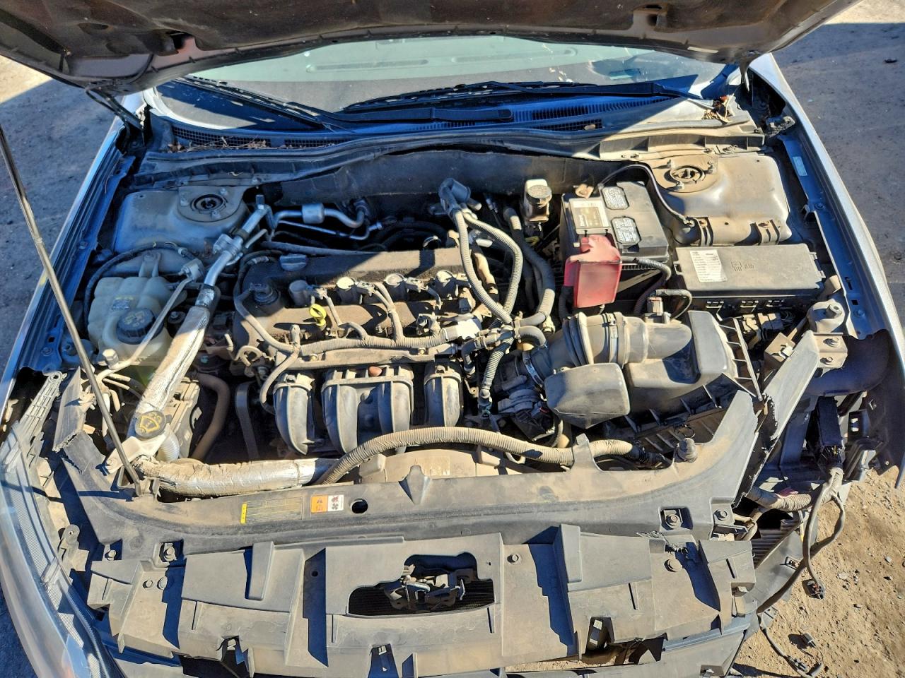 2010 FORD FUSION SE photo 11