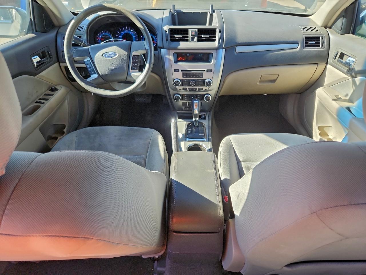 2010 FORD FUSION SE photo 8
